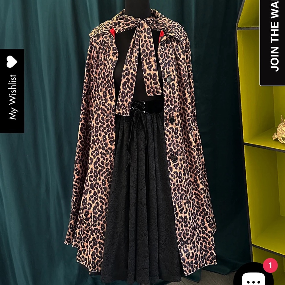 The Oblong Box FLORANCE HOODED CAPE IN LEOPARD VELVET